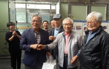 다정다감협동조합 남성 어르신들을 위한 요리교육 프로그램 운영 